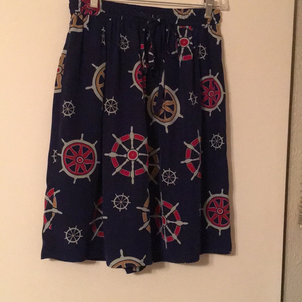 Classy silk nautical pattern bermudas